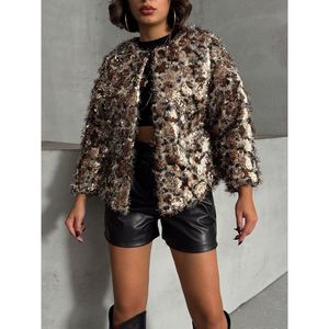 Blousons Bomber en Satin en Gros avec Broderie de Strass et Logo Personnalisé, Doublure en Polyester Coton Matelassé, Extérieur en Cuir, Nylon - Product Image 2