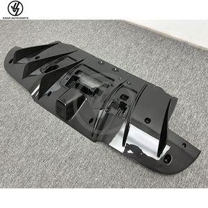 Diffuseur de pare-chocs arrière en fibre de carbone sèche de haute qualité, style Novit, pour 488 GTB Spider 2016-2018 - Product Image 4