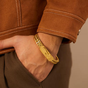 Nouveau Style 2024 Bracelet <span class=keywords><strong>Homme</strong></span> Chaîne Guitare en Acier Inoxydable Plaqué Or, Fermoir Magnétique, Maillons Cubains Épais Type Miami - Product Image 4