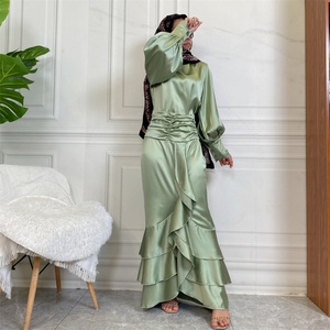 2237# Elegant New Design Top and Skirt One Set Thick Satin Fashion Long Sleeve Modern Muslim Woman Clothing - Product Image 3