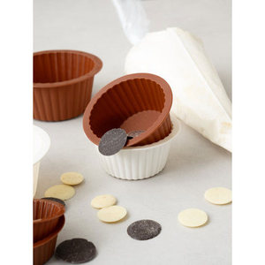 Gobelet à muffins en silicone multi-usage, 2 pièces, outil de pâtisserie réutilisable, en forme d'étoile carrée et de fleur, matériau PC. - Product Image 1