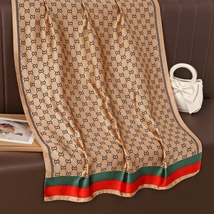 <span class=keywords><strong>Foulard</strong></span> <span class=keywords><strong>Vintage</strong></span> da Donna in Poliestere Effetto Seta Stampato Floreale, Design di Lusso ed Elegante, Scialli Lunghi, Coprispalle, Stole da Spiaggia Estive - Product Image 4