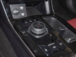 Kia เบาะหนัง K5รถยนต์5ที่นั่ง4ประตู0กม. น้ำมันเบนซินมือสองพร้อมกล้องด้านหลังพวงมาลัย2023 - Product Image 6