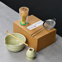 Ensemble de matcha en céramique fait main avec bol à matcha, fouet en bambou, cuillère, tamis, support pour fouet, boîte cadeau, vente en gros