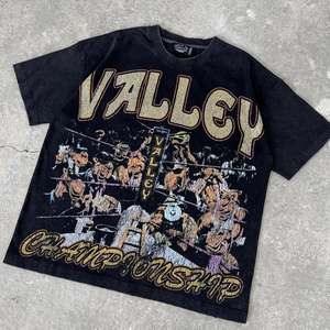 Tùy Chỉnh Axit Rửa Cổ Điển T-Shirt Cho Nam Giới 100% Cotton O-Cổ Rhinestone Dtg In Boxy Cắt Đồ Họa Đồ Họa T-Shirt - Product Image 4