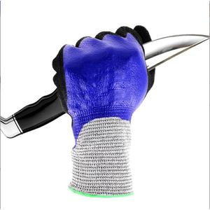 ถุงมือกันบาดระดับ 5 ยี่ห้อ QL ผลิตจากไนไตรล์ สำหรับงานอุตสาหกรรมและงานป้องกัน - Product Image 1