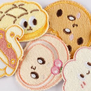 Patch brodé auto-adhésif pour ordinateur, motifs mignons (aliments, pain, œuf, poisson, avocat) pour coque de téléphone, sac, vêtements, décoration - Product Image 2