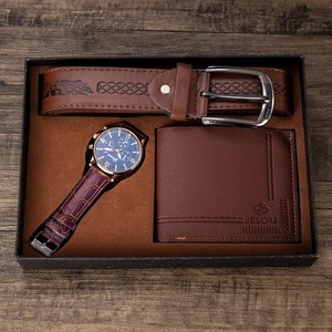 Coffret Cadeau d'Anniversaire de Luxe pour Hommes 3 Pièces | Ensemble Portefeuille, Montre et Ceinture Fête des Pères - Product Image 5