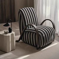 Fauteuil de salon design moderne en bois massif avec accoudoirs en tissu velours pour la maison