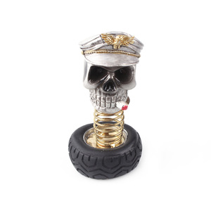 <b>Skull</b> Car Ornament Resin Automatic Swinging <b>Decorative</b> Dashboard Accessory Military Cap Design - Product Image 2