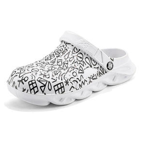 Sabots de sport d'été pour hommes anti-glissants Design de mode imperméable Eva plate-forme bout fermé antidérapant grande taille 38-<span class=keywords><strong>45</strong></span> respirant - Product Image 1