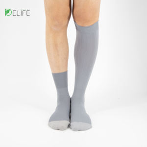 Calcetines de Mujer, Color Gris Sólido, Transpirables, de Algodón y Fibra de Bambú, Tejidos, para Uso Diario, Estilo Regular, para Verano - Product Image 5