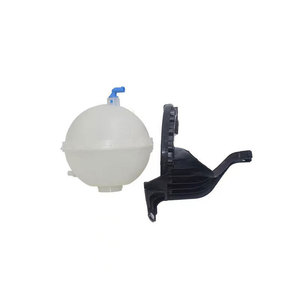 Tanque de Expansión BMW 17138614293, Depósito de Refrigerante de Plástico para Serie 5 F10 F07 - Product Image 3
