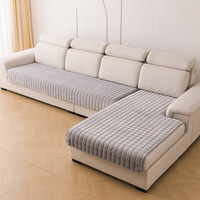 Moderner Luxus-Flanell-Sofabezug, leichter Plüsch, rutschfest, grenzüberschreitender Sitzbezug für Herbst und Winter für Ecksofas