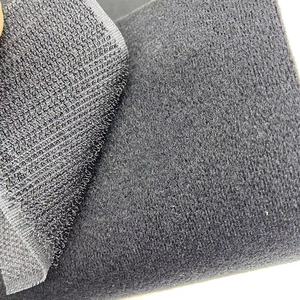 Hoja de espuma de neopreno elástico negro de precio barato laminada con tela de gancho de bucle neopreno para soportes médicos - Product Image 1