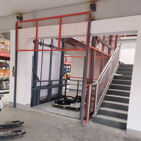 CE-Zertifizierter Stationärer Hydraulischer Maßgefertigter Lastenaufzug Schwerlast-Plattformlift für Lagerhaus-Frachtverladung