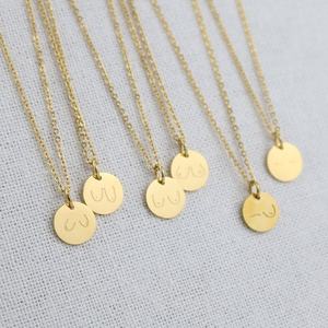 Collar de Oro Personalizado Antideslustre de 18k, Collar con Colgante de Seno Feminista de Acero Inoxidable Real para Mujer - Product Image 1