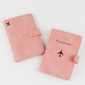 Cartera de Viaje de Cuero PU con Bloqueo RFID y Múltiples Ranuras para Tarjetas, Diseño Lindo y Porta Pasaportes - Product Image 2