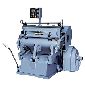 Macchina da taglio Semi-automatica facile da usare macchina per taglio e cordonatura - Product Image 2