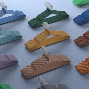 Lot de 10 cintres métalliques antidérapants sans trace, robustes, pour l'organisation de la chambre à coucher et le gain de place domestique - Product Image 3