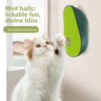 Tapis de léchage pour chat en silicone en forme d'avocat avec boule de catnip remplaçable, jouet texturé pour l'alimentation lente et la dentition des chatons