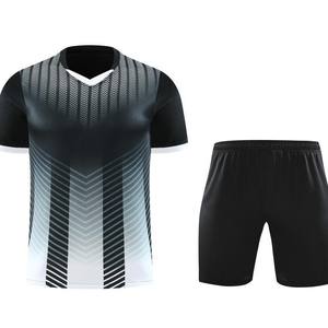 Tissu colorant et vêtements d'entraînement imprimés par sublimation hommes femmes vêtements de football à manches courtes personnalisés fabriqués à la source - Product Image 6