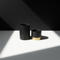 Emballages en tubes cylindriques en papier biodégradable pour les soins de la peau, boîte cylindrique de luxe noire avec impression pour cadeau