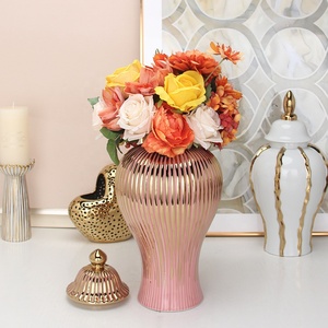 Vase à fleurs en céramique haut de gamme, style pot à gingembre chinois, en porcelaine de luxe, avec couvercle, à nervures dorées, pour la décoration intérieure - Product Image 2