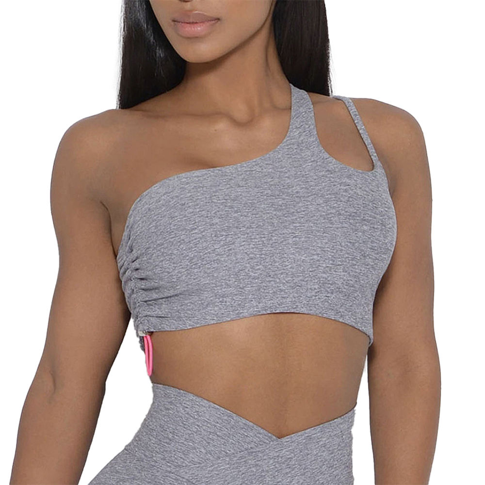 ชุดชั้นในสีเทา