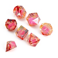 Lot de 7 dés polyédriques en résine rose à bords tranchants, personnalisables, écologiques, en forme carrée, avec noyau à paillettes, pour D&D, vente en gros usine