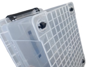 Caja <span class=keywords><strong>de</strong></span> Almacenamiento <span class=keywords><strong>de</strong></span> Plástico Transparente <span class=keywords><strong>de</strong></span> Varios Tamaños con Cierres Laterales Negros, Contenedor Organizador Transparente Apilable <span class=keywords><strong>para</strong></span> Ropa, Juguetes y Armarios - Product Image 5