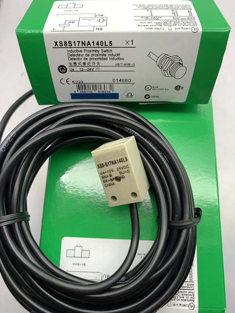 In Stock New Proximity Switch Sensor XS8-C40FP260 XS8C40FP260 High Quality Seller One-year Warranty