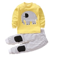 Ensemble de sous-vêtements pour enfants Automne/Hiver/Printemps en pur coton, hauts à manches longues col rond et pantalons à motifs animaux/écossais/dessins animés