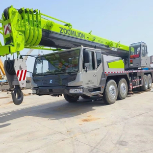 Grue tout-terrain Zoomlion d'occasion de 50 tonnes avec une hauteur de levage exceptionnelle et un système de boîte de vitesses et de pompe fiables - Product Image 1
