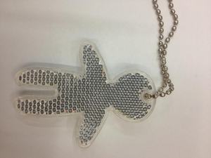 Portachiavi riflettente per riflettori di sicurezza in plastica dura PMMA regalo di promozione - Product Image 3