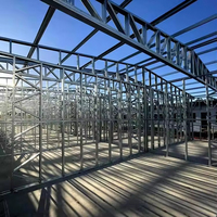Sélection de matériaux recyclables, structure en acier circulaire, projet de construction, certification CE