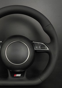 พวงมาลัยรถยนต์สไตล์สปอร์ตอัพเกรดสำหรับ <span class=keywords><strong>Audi</strong></span> A/Q/<span class=keywords><strong>R</strong></span>/S/RS <span class=keywords><strong>Line</strong></span> หุ้มหนังแท้แบบเจาะรูระบายอากาศ พร้อมระบบควบคุมมัลติฟังก์ชั่น - Product Image 6