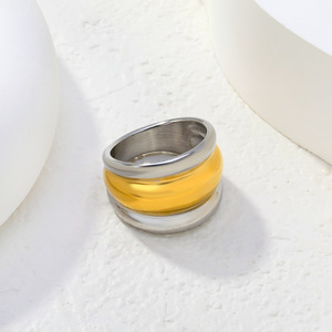 แหวนแฟชั่นสามชั้นโค้งสแตนเลสดีไซน์เรขาคณิตของขวัญเครื่องประดับสตรี - Product Image 2