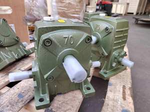 Reductor de velocidad de engranaje helicoidal de etapa única serie WP - Product Image 5