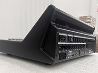 Consola de Mezclas Digital MX-24 con Pantalla Táctil, Software Remoto, Equipo de Sonido y Audio