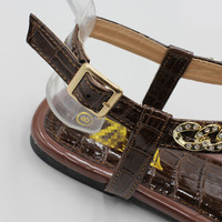 Sandales plates d'été pour femmes, chaussures plates décontractées d'extérieur, vente en gros de chaussures de luxe, tailles disponibles 37-42