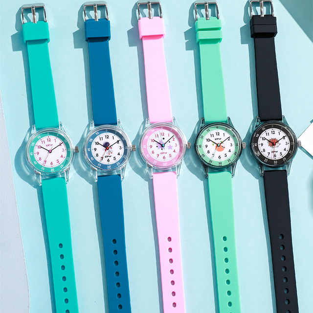 Wholesale Astronauts Star Animal Cartoon Design Children Students Plastic Silicone Wrist Quartz Watch for Kids
