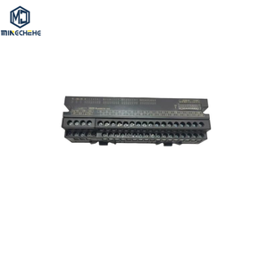 Offre Spéciale AJ65SBTB1-32D AJ65SBTB1-16D AJ65SBTB1-8D AJ65SBTB1-32T Module d'E/S à distance CC-Link Unité d'entrée numérique Bus industriel - Product Image 1