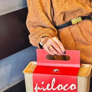 Özelleştirilmiş Biyobozunur Çevre Dostu Gıda Ambalaj Kutusu Geri Dönüştürülmüş Kağıt Sıcak Baskı Askılı Tasarım Ticari Kullanım - Product Image 2