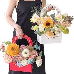 Festival regalo Día de San Valentín patrón personalizado nuevo diseño transparente Pvc Diy flor <span class=keywords><strong>floristería</strong></span> caja de embalaje cajas vacías - Product Image 3