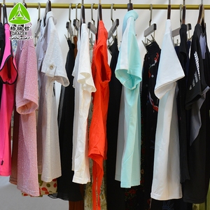 Famosa Bulk Commercio All'ingrosso di Fascia Alta Usato Vestiti Delle Donne T Shirt A Buon Mercato Cina All'ingrosso - Product Image 4