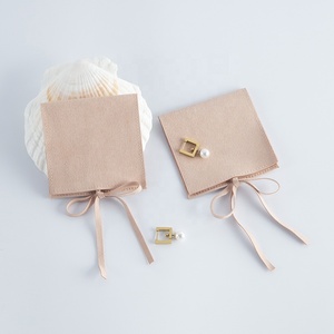 <span class=keywords><strong>Pochette</strong></span> à bijoux en microfibre <span class=keywords><strong>rose</strong></span> de luxe de haute qualité, <span class=keywords><strong>pochette</strong></span> à bijoux à cordon de serrage de 6*6 cm, emballage élégant, conteneur à bijoux - Product Image 6