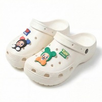 Zuecos con Decoración de Oso de Dibujos Animados, Sandalias de Verano y Pantuflas Forradas de Piel para Invierno, Ideales para Recuerdos de Boda, Uso en Interiores y Exteriores