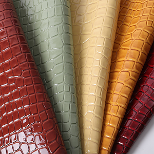 Wholesale Artificial <strong>Leather</strong> Waterproof High Glossy crocodile <strong>Leather</strong> <strong>PU</strong> Faux <strong>Leather</strong> for Handbags Shoes - Product Image 2