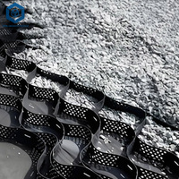 Высококачественные геосетки из HDPE: прочный материал для наружных подпорных стен
